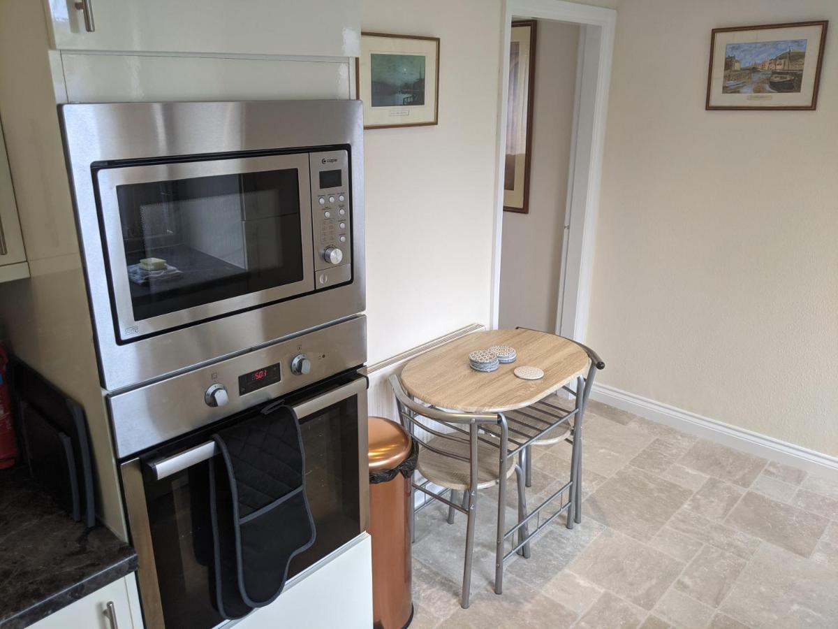Fieldside View Sleeps 7 Village Near Whitby Sleights 외부 사진