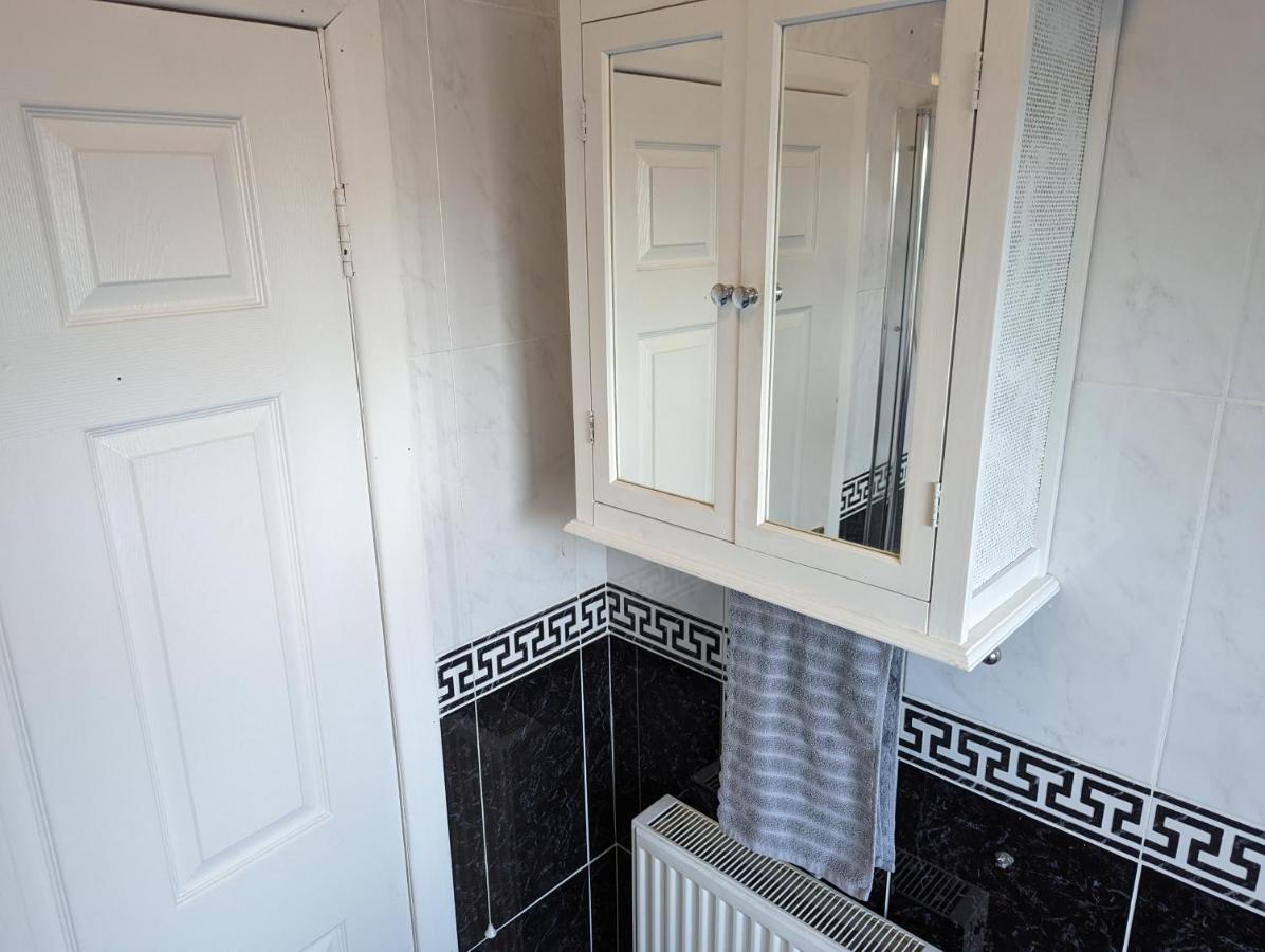 Fieldside View Sleeps 7 Village Near Whitby Sleights 외부 사진